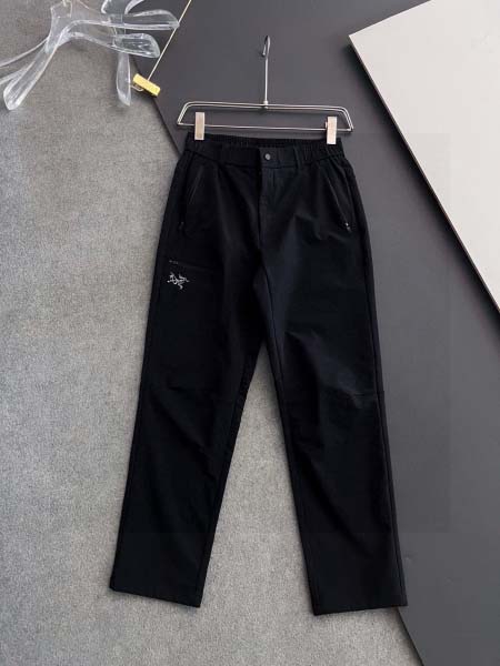 2025年9月1日入荷 新作ARCTERYXスラックス高級な...