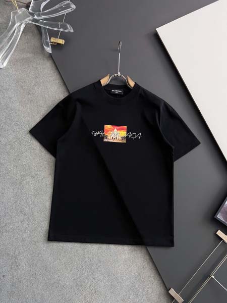 2025年9月1日入荷 新作Balenciaga半袖 tシャ...