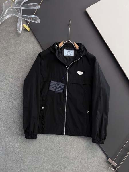 2025年9月1日入荷 新作Pradaジャケット高級なプレゼ...