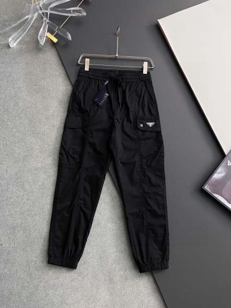 2025年9月1日入荷 新作Pradaズボン高級なプレゼント/誕生日プレゼント/高品質/メンツ/記念品/ wenzhou工場