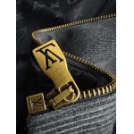 2025年9月1日入荷 新作Louis Vuitton秋冬 ジャケット高級なプレゼント/誕生日プレゼント/高品質/メンツ/記念品/ wenzhou工場