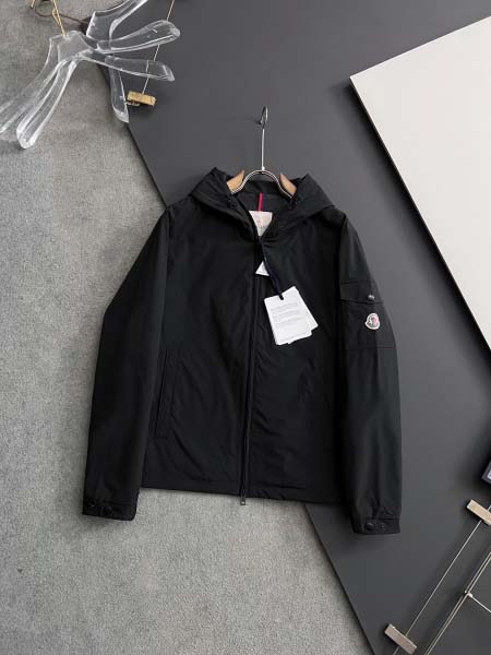 2025年9月1日入荷 新作Monclerジャケット高級なプ...