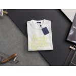 2025年9月2日入荷 新作Louis Vuitton半袖 tシャツ高級なプレゼント/誕生日プレゼント/高品質/メンツ/記念品/ wenzhou工場