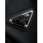 2025年9月2日入荷 新作Pradaジャケット高級なプレゼント/誕生日プレゼント/高品質/メンツ/記念品/ wenzhou工場