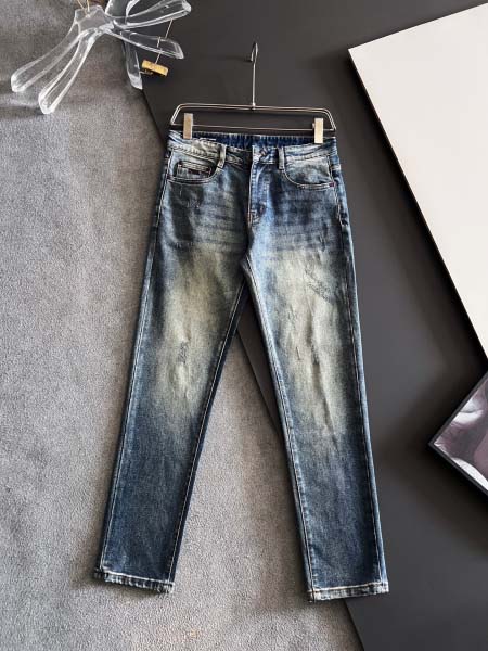 2025年9月2日入荷 新作Armaniジーパン高級なプレゼ...