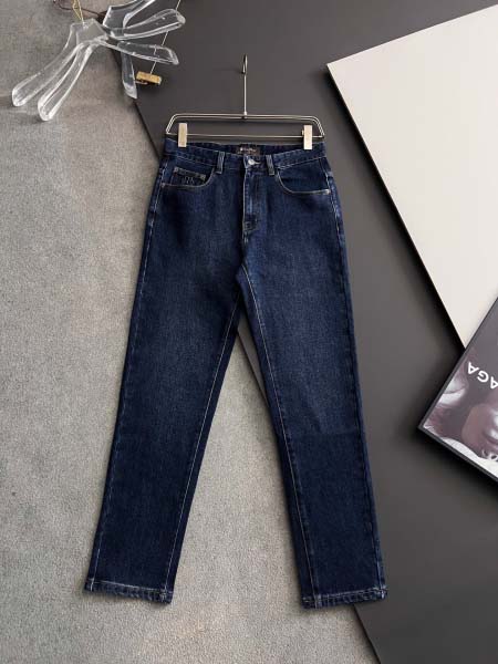 2025年9月2日入荷 新作Loropianaジーパン高級な...