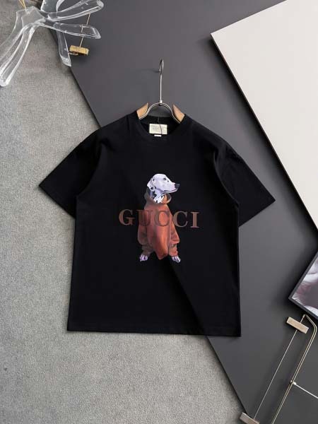 2025年9月2日入荷 新作Gucci半袖 tシャツ高級なプ...