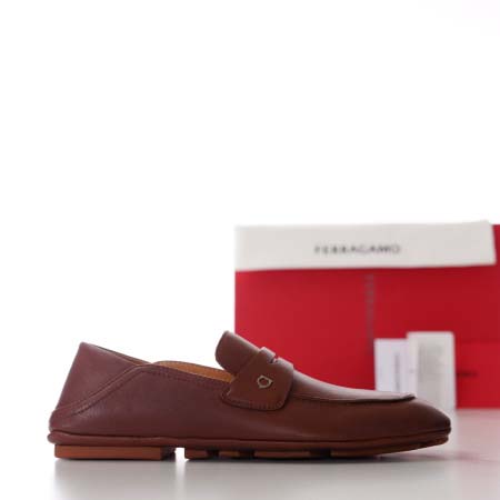 2025年9月2日入荷新作Ferragamo靴原版復刻人気で...