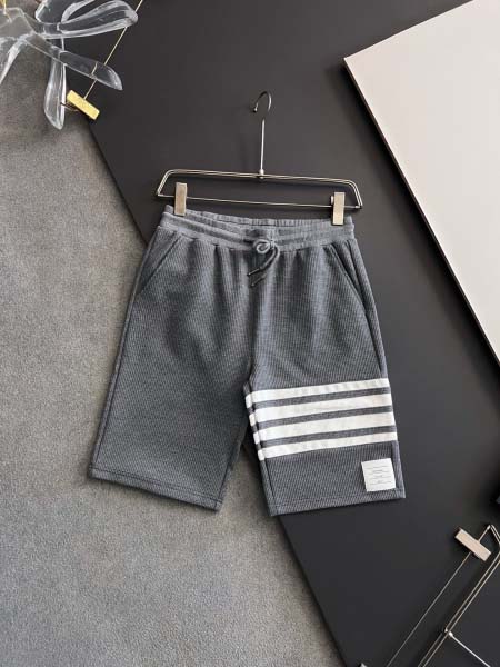 2025年9月3日入荷 新作Thom Browne半ズボン高...