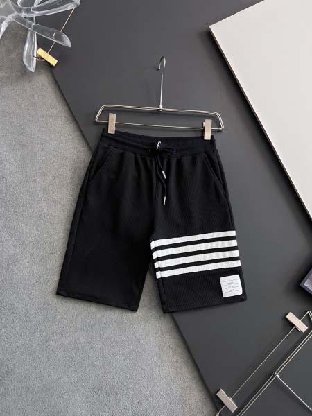 2025年9月3日入荷 新作Thom Browne半ズボン高...