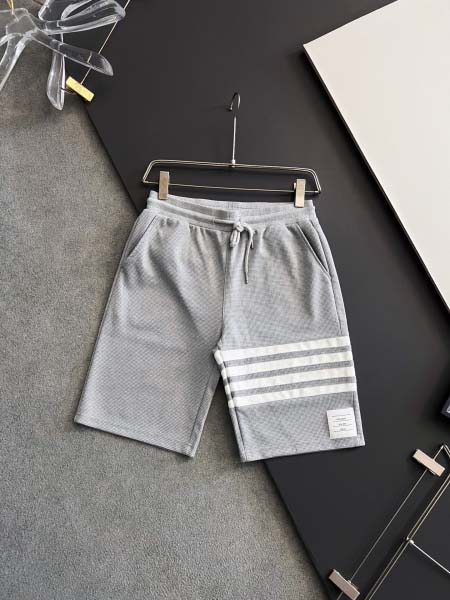 2025年9月3日入荷 新作Thom Browne半ズボン高...