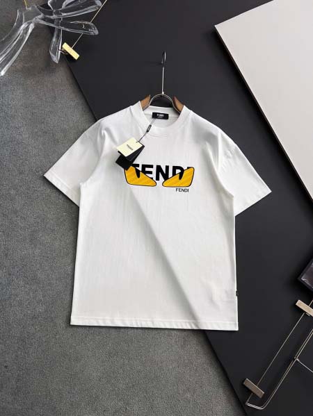 2025年9月3日入荷 新作Fendi半袖 tシャツ高級なプ...