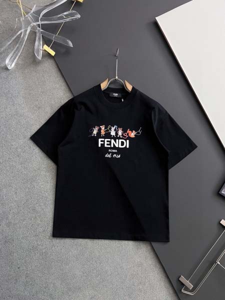 2025年9月3日入荷 新作Fendi半袖 tシャツ高級なプ...