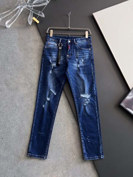 2025年9月3日入荷 新作Dsquared2デニムパンツ高...