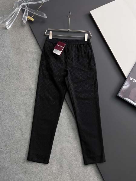 2025年9月3日入荷 新作Gucciズボン高級なプレゼント...