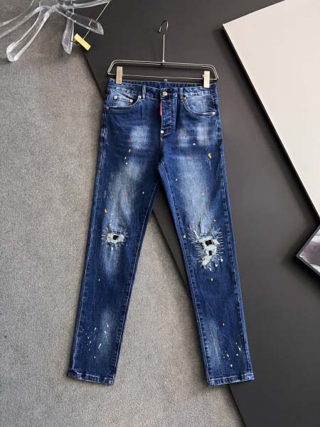 2025年9月3日入荷 新作Dsquared2デニムパンツ高...