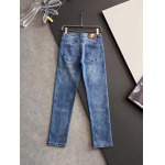 2025年9月3日入荷 新作Loeweジーパン高級なプレゼント/誕生日プレゼント/高品質/メンツ/記念品/ wenzhou工場