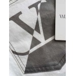 2025年9月3日入荷 新作VALENTINOジーパン高級なプレゼント/誕生日プレゼント/高品質/メンツ/記念品/ wenzhou工場