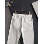 2025年9月3日入荷 新作VALENTINOジーパン高級なプレゼント/誕生日プレゼント/高品質/メンツ/記念品/ wenzhou工場