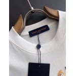 2025年9月3日入荷 新作Louis Vuitton半袖 tシャツ高級なプレゼント/誕生日プレゼント/高品質/メンツ/記念品/ wenzhou工場