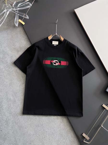 2025年9月3日入荷 新作Gucci半袖 tシャツ高級なプ...