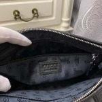 2025年9月4日入荷新作GUCCI/人気/本革/バッグ 人気 おすすめ 父の日 誕生日/ギフト プレゼント 結婚式男友達の誕生日プレゼント