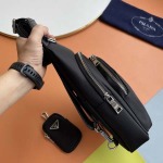 2025年9月4日入荷新作Prada/人気/本革/バッグ 人気 おすすめ 父の日 誕生日/ギフト プレゼント 結婚式男友達の誕生日プレゼント