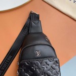2025年9月4日入荷新作Louis Vuitton/人気/本革/バッグ 人気 おすすめ 父の日 誕生日/ギフト プレゼント 結婚式男友達の誕生日プレゼント