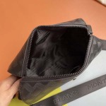 2025年9月4日入荷新作Montblanc/人気/本革/バッグ 人気 おすすめ 父の日 誕生日/ギフト プレゼント 結婚式男友達の誕生日プレゼント