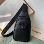 2025年9月4日入荷新作Louis Vuitton/人気/本革/バッグ 人気 おすすめ 父の日 誕生日/ギフト プレゼント 結婚式男友達の誕生日プレゼント