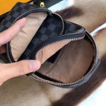 2025年9月4日入荷新作Versace /人気/本革/バッグ 人気 おすすめ 父の日 誕生日/ギフト プレゼント 結婚式男友達の誕生日プレゼント