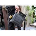 2025年9月4日入荷新作BURBERRY/人気/本革/バッグ 人気 おすすめ 父の日 誕生日/ギフト プレゼント 結婚式男友達の誕生日プレゼント