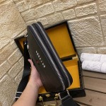 2025年9月5日入荷新作VERSACE/人気/本革/バッグ 人気 おすすめ 父の日 誕生日/ギフト プレゼント 結婚式男友達の誕生日プレゼント