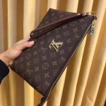 2025年9月5日入荷新作Louis Vuitton/人気/本革/バッグ 人気 おすすめ 父の日 誕生日/ギフト プレゼント 結婚式男友達の誕生日プレゼント