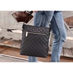 2025年9月5日入荷新作Louis Vuitton/人気/本革/バッグ 人気 おすすめ 父の日 誕生日/ギフト プレゼント 結婚式男友達の誕生日プレゼント