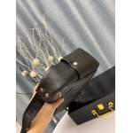 2025年9月5日入荷新作VERSACE/人気/本革/バッグ 人気 おすすめ 父の日 誕生日/ギフト プレゼント 結婚式男友達の誕生日プレゼント