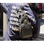 2025年9月5日入荷新作Versace /人気/本革/バッグ 人気 おすすめ 父の日 誕生日/ギフト プレゼント 結婚式男友達の誕生日プレゼント