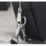 2025年9月5日入荷新作Burberry/人気/本革/バッグ 人気 おすすめ 父の日 誕生日/ギフト プレゼント 結婚式男友達の誕生日プレゼント