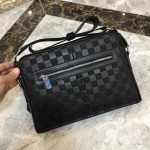 2025年9月5日入荷新作Louis Vuitton/人気/本革/バッグ 人気 おすすめ 父の日 誕生日/ギフト プレゼント 結婚式男友達の誕生日プレゼント
