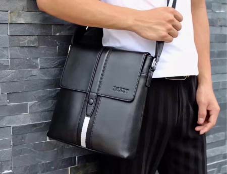 2025年9月5日入荷新作Bally/人気/本革/バッグ 人...