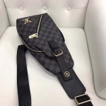 2025年9月5日入荷新作Louis Vuitton/人気/本革/バッグ 人気 おすすめ 父の日 誕生日/ギフト プレゼント 結婚式男友達の誕生日プレゼント