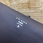 2025年9月5日入荷新作PRADA/人気/本革/バッグ 人気 おすすめ 父の日 誕生日/ギフト プレゼント 結婚式男友達の誕生日プレゼント