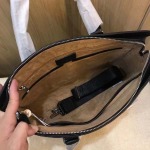 2025年9月5日入荷新作Louis Vuitton/人気/本革/バッグ 人気 おすすめ 父の日 誕生日/ギフト プレゼント 結婚式男友達の誕生日プレゼント