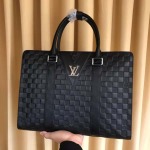 2025年9月5日入荷新作Louis Vuitton/人気/本革/バッグ 人気 おすすめ 父の日 誕生日/ギフト プレゼント 結婚式男友達の誕生日プレゼント