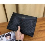 2025年9月5日入荷新作Gucci  /人気/本革/バッグ 人気 おすすめ 父の日 誕生日/ギフト プレゼント 結婚式男友達の誕生日プレゼント