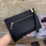 2025年9月5日入荷新作Gucci  /人気/本革/バッグ 人気 おすすめ 父の日 誕生日/ギフト プレゼント 結婚式男友達の誕生日プレゼント