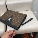 2025年9月5日入荷新作Louis Vuitton/人気/本革/バッグ 人気 おすすめ 父の日 誕生日/ギフト プレゼント 結婚式男友達の誕生日プレゼント