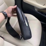 2025年9月5日入荷新作Versace/人気/本革/バッグ 人気 おすすめ 父の日 誕生日/ギフト プレゼント 結婚式男友達の誕生日プレゼント