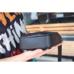 2025年9月5日入荷新作Versace/人気/本革/バッグ 人気 おすすめ 父の日 誕生日/ギフト プレゼント 結婚式男友達の誕生日プレゼント