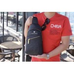 2025年9月5日入荷新作Versace/人気/本革/バッグ 人気 おすすめ 父の日 誕生日/ギフト プレゼント 結婚式男友達の誕生日プレゼント